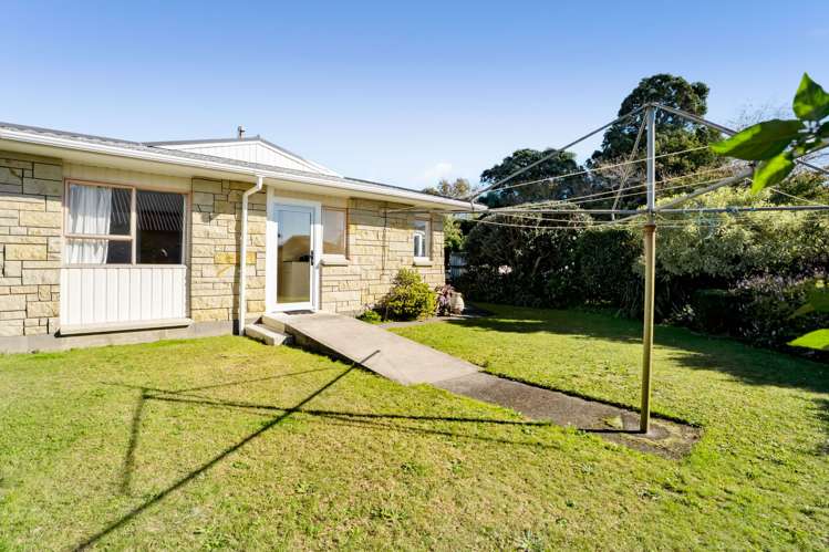 2/43 Mangorei Road Strandon_15