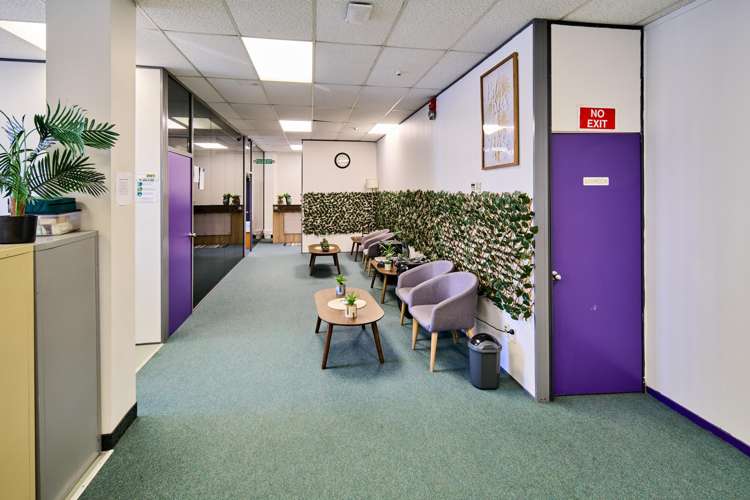 129-131 High Street Hutt Central_31