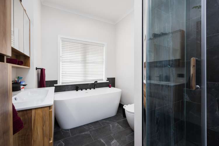 966 Kaipara Flats Road Kaipara Flats_15