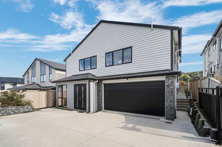 2A Ballyalton Crescent Flat Bush_33