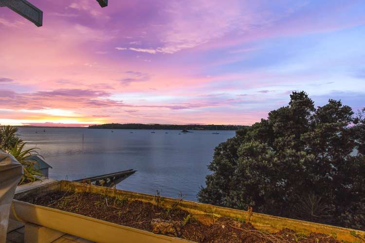 18/67 Sarsfield Street Herne Bay_3