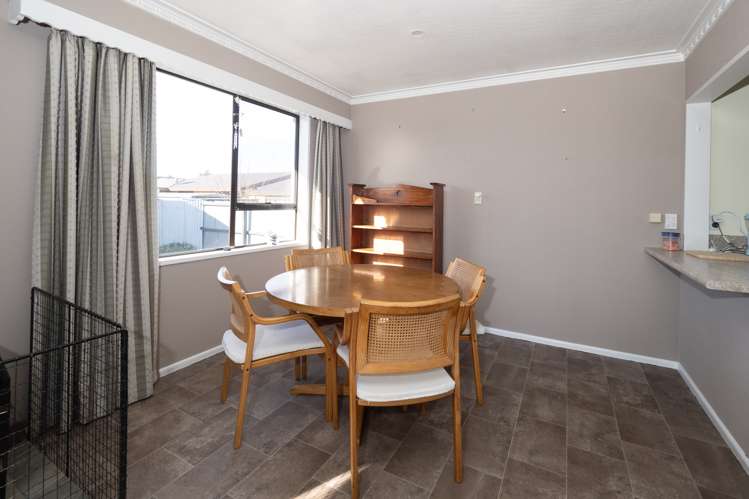 1/35 Havelock Street Ashburton_13