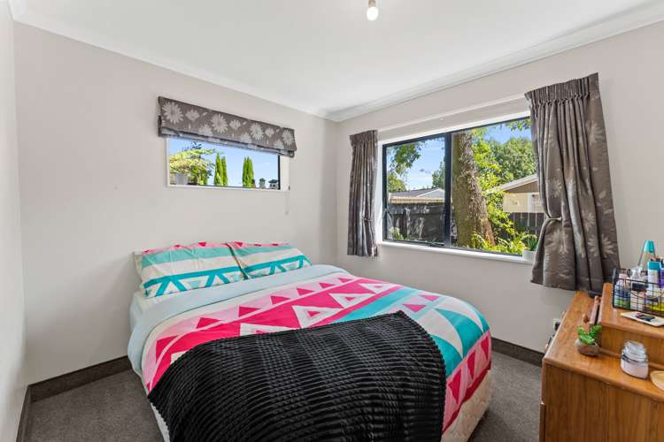 33 Memphis Grove Totara Park_9