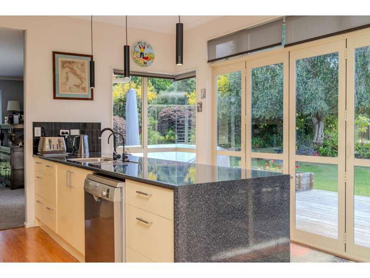 28 Edkins Road_1