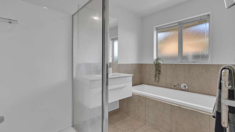 16 Winfield Drive Wigram_16