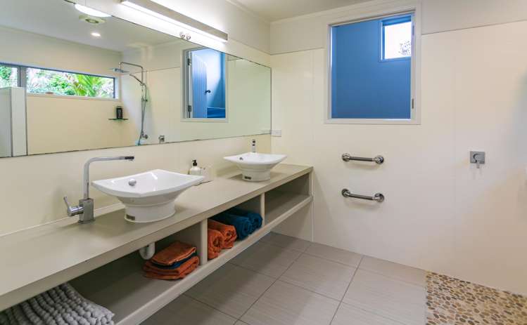 402 Tuateawa Road Coromandel_31