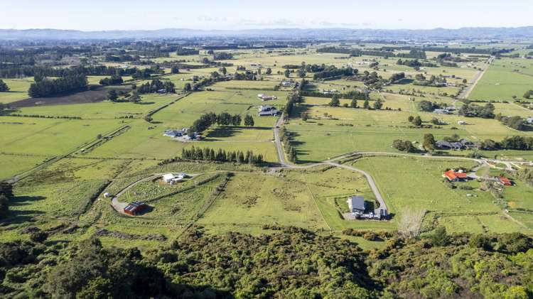 695f Chester Road Carterton_2