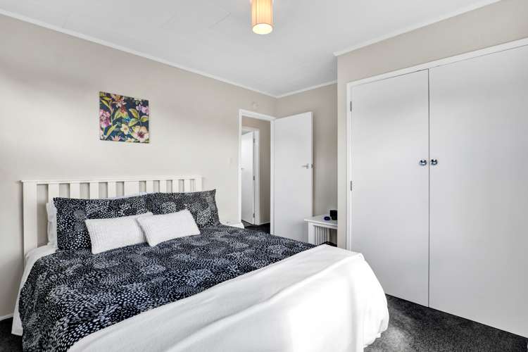 15 Leon Place Waitara_10