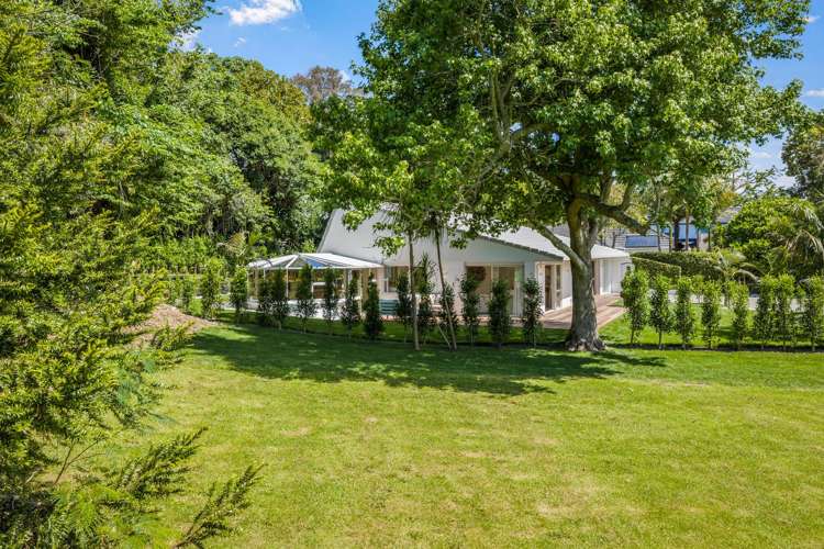 36B The Circle Manly_30