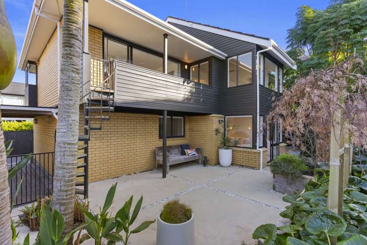 43b The Parade Saint Heliers_16