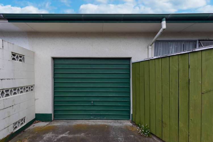 2/127 Parkers Road Tahunanui_16