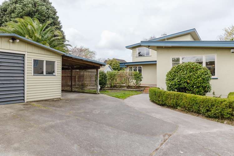 98 Florence Avenue Palmerston North Central_28