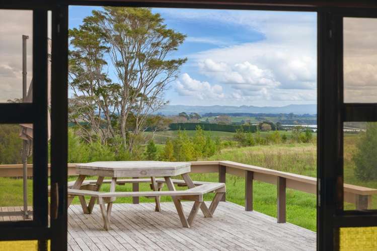 307 Campbell Road Pukehina_17