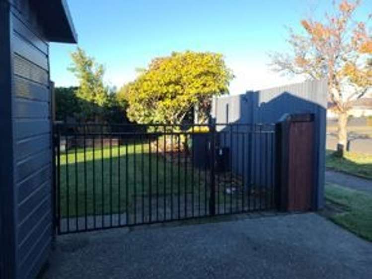 47 Antrim Street Windsor_3