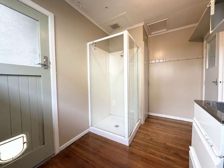 13 bradbury Road Botany Downs_15