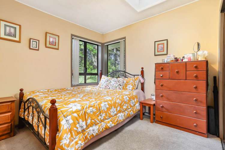 202 Godley Road Titirangi_12