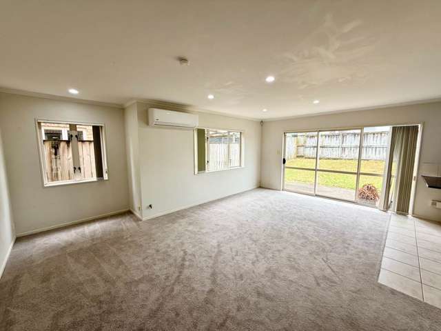 8 Baltersan Drive Flat Bush_1