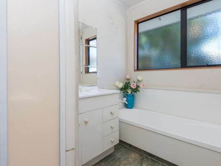 15 Rintoul Place Brightwater_14