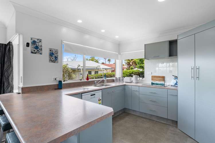 49 Mahonia Place Pyes Pa_10