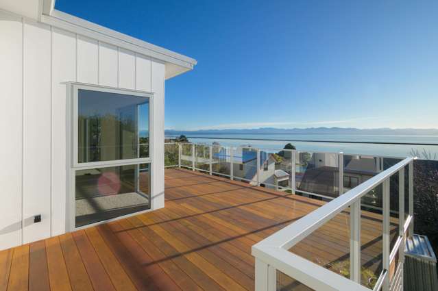 Architect-designed new build with stunning views