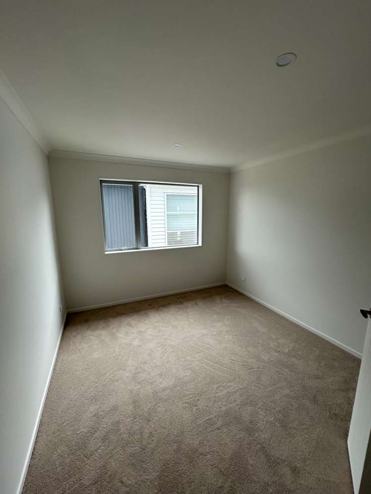 15b Gulf Crest Bucklands Beach_11