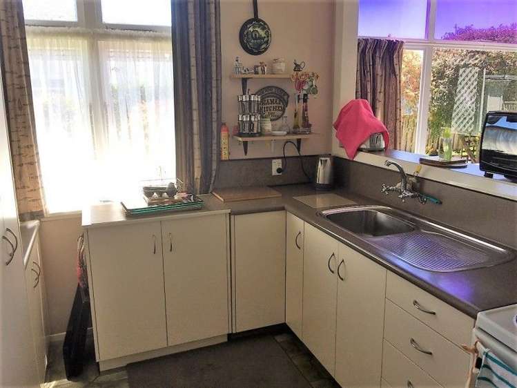 28 Kings Drive Levin_3