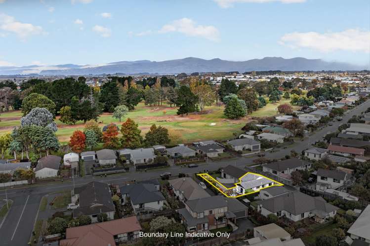 2/63 Waratah Street_1