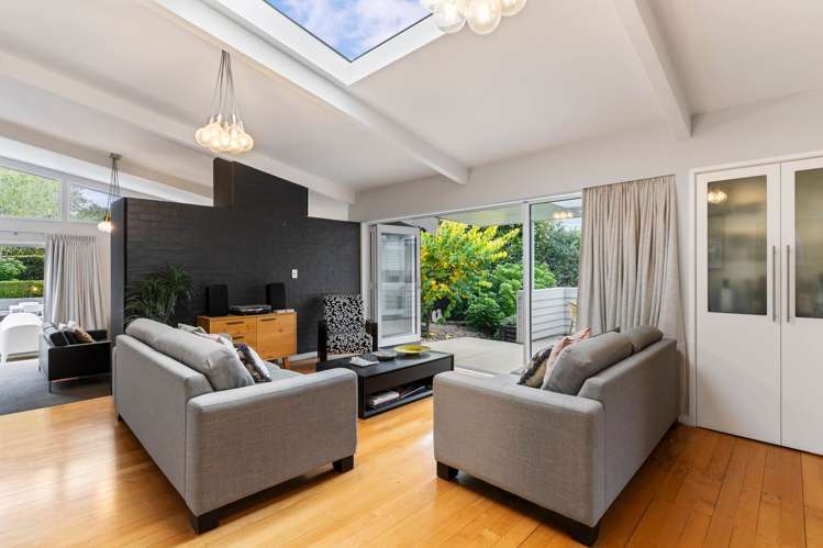 37 Maxine Place St Heliers_16
