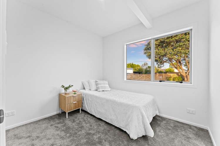 23b Woodglen Road Glen Eden_19