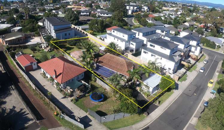 7 Gladfield Lane Te Atatu Peninsula_0