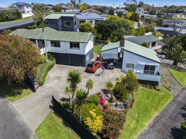 1 Ngahere Views Orewa_1