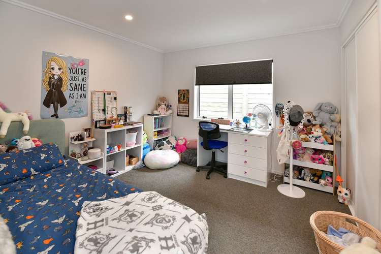 202 Harris Drive Silverdale_13