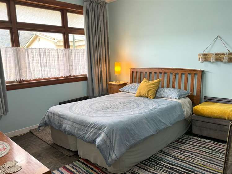 33 Macdougall Avenue Dunollie_12