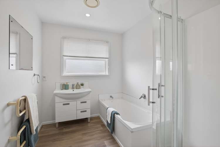 75 Gray Avenue Paraparaumu Beach_18