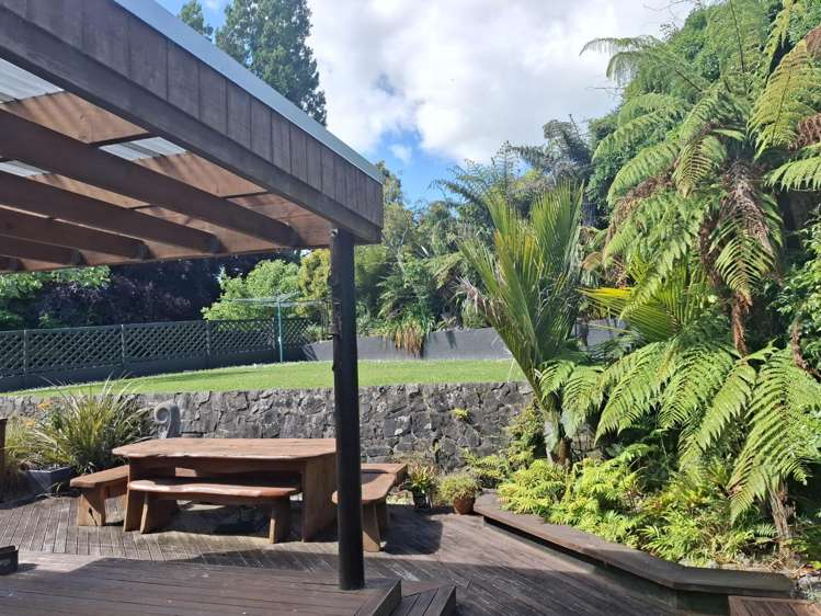 492 River Road 10458_25