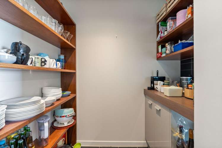 6D/82 Cable Street Te Aro_12