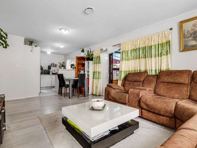 1/32 Starforth Place Henderson_3