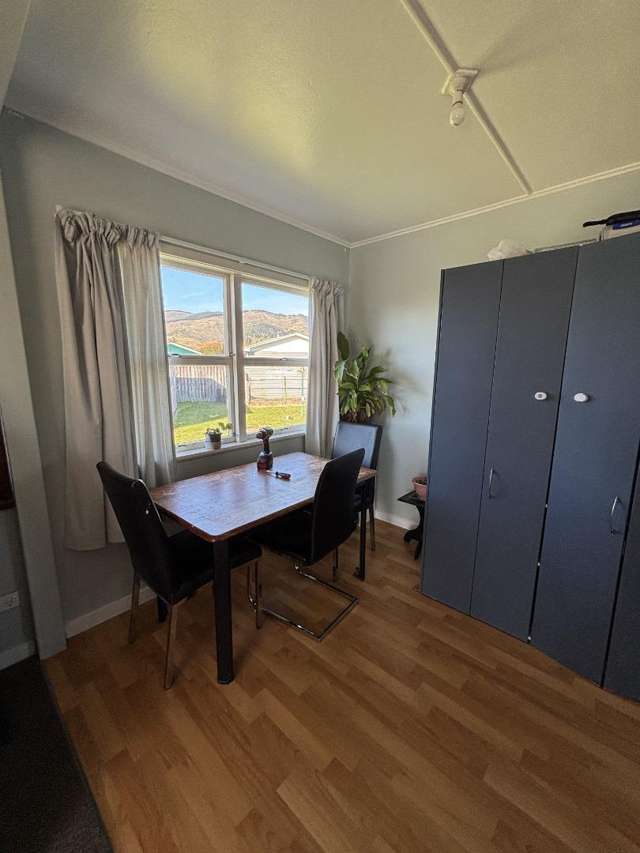 57 Gladstone Road 1937_2