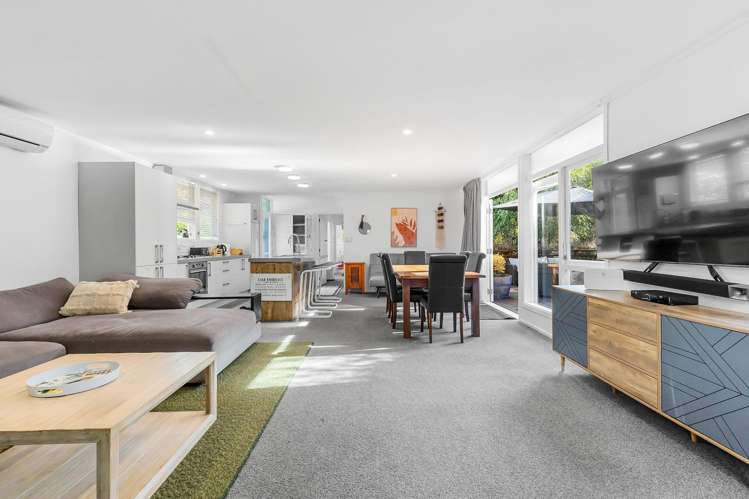 2/19 Kotare Street Hilltop_15