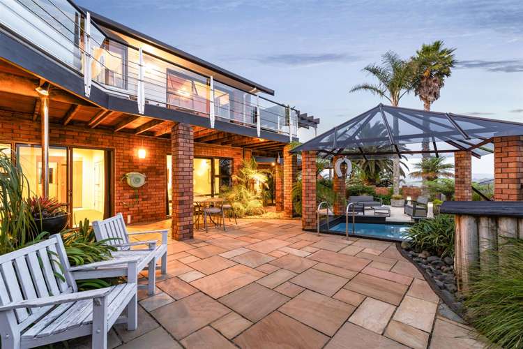 5 Kotare Place Sandspit_18