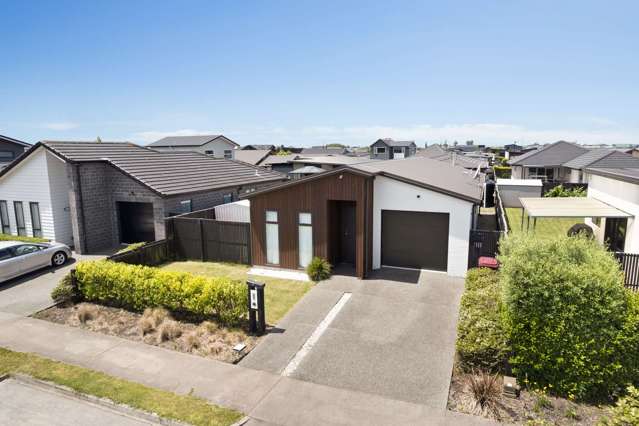 34 Probert Crescent Chartwell_2