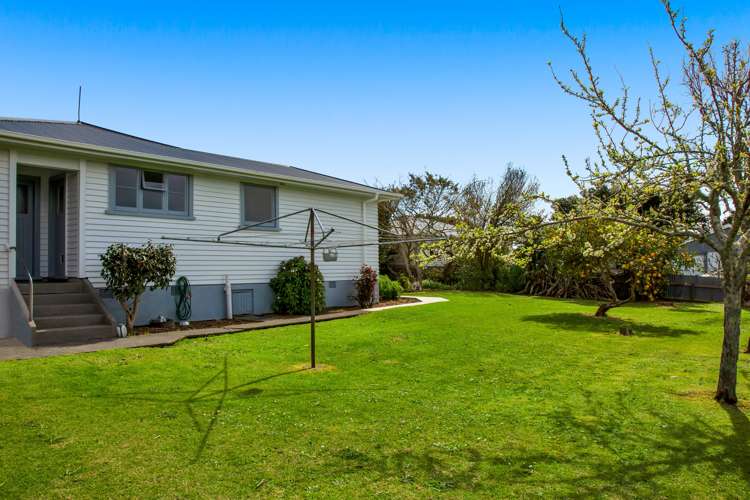 112 Broadway Waitara_19