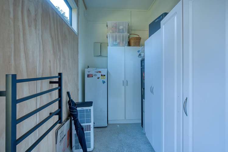 89 Russell Road Kaniere_9