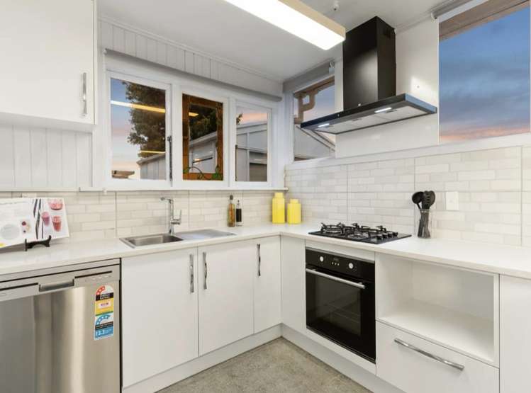 240E Great North Road Henderson_18