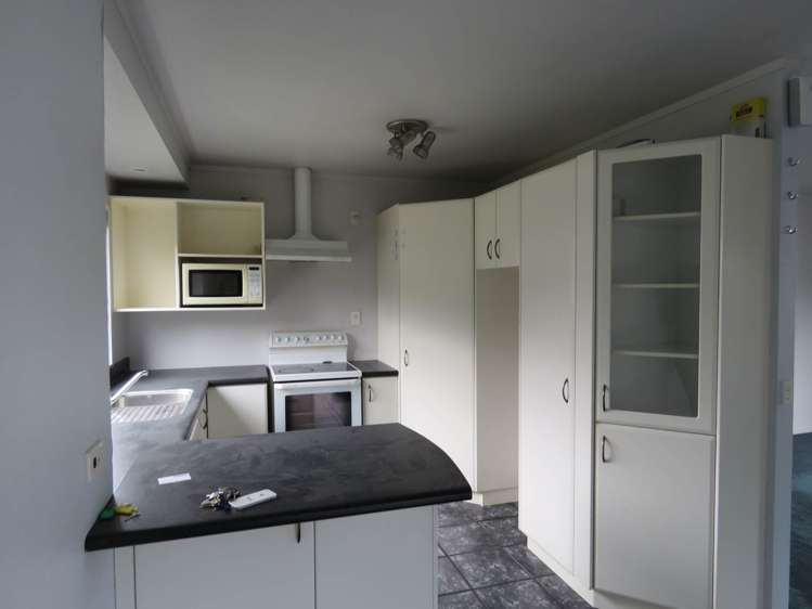110 Kitchener Road Waiuku_2