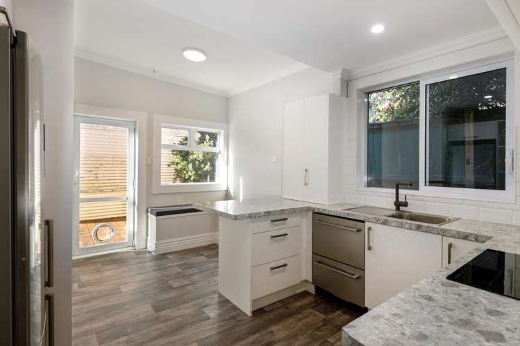 12 Suffolk Street Picton_1