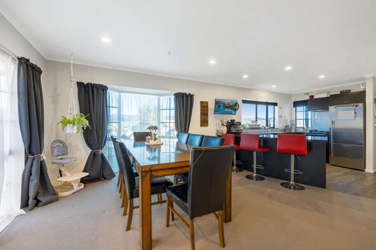 8 Ormrod Grove Riverstone Terraces_3