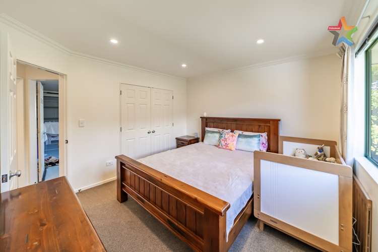 36 Mary Huse Grove Manor Park_15