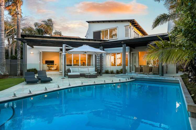 2 Clifton Road Hauraki_39