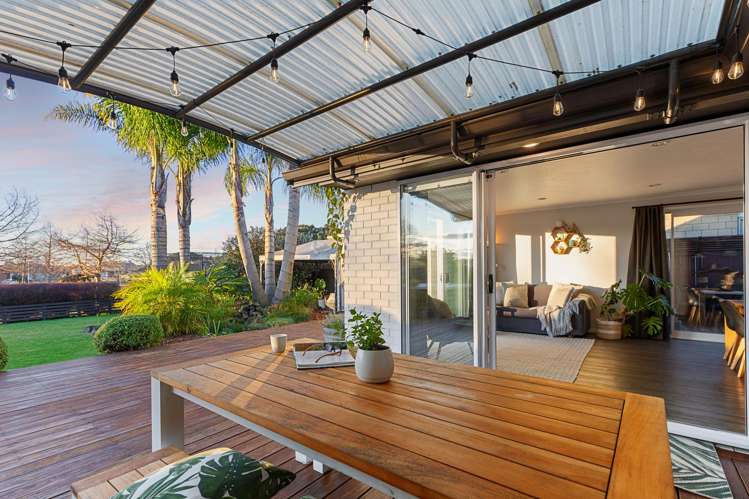 9 Bracken Mews Pyes Pa_4